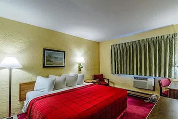 In-Room Jacuzzi Hot Tub Suite
